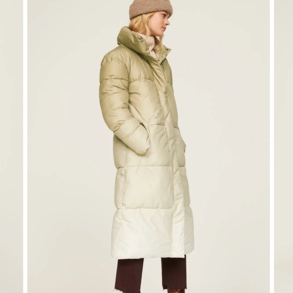 Busayo Collective Long Ombre Puffer Coat size S - Picture 2 of 14